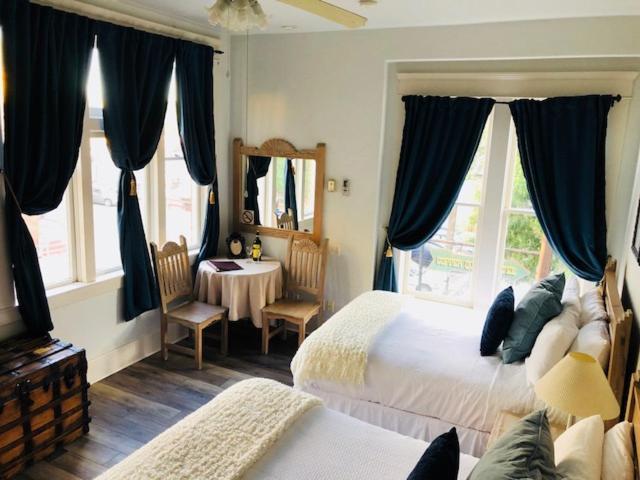 Hotel San Ramon บิสบี ภายนอก รูปภาพ